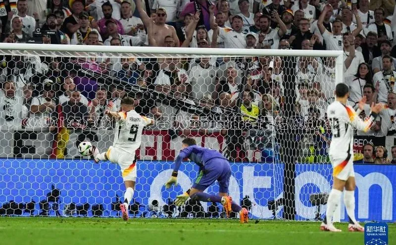 凯发K8登录入口小米《2021年足球比赛中各队运动量排名表格及数据分析》